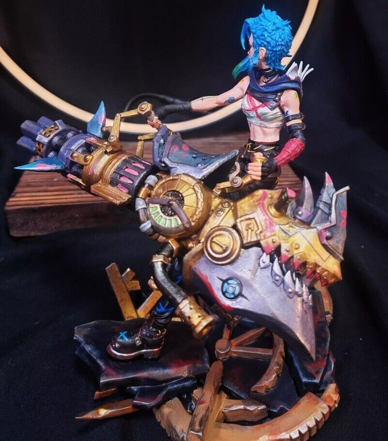 LOL League of Legends Jinx Arcane Fishbones Painted Statue Figure Model Collect