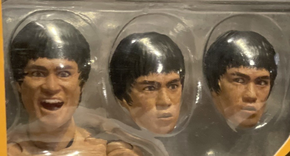 BRUCE LEE BANDAI action figure NIB NEW SEALED Interchangeable Heads! Mint! WOW!
