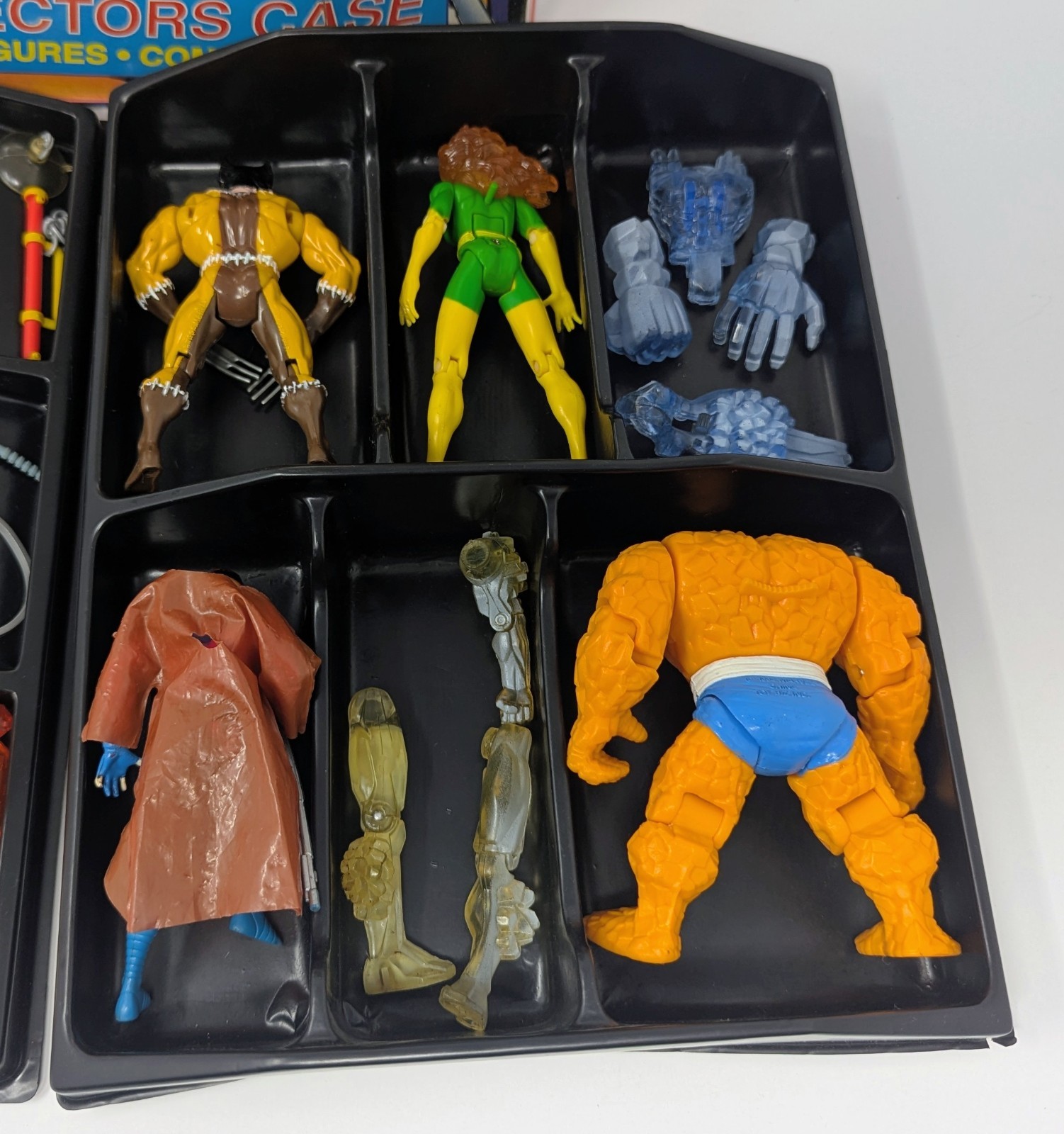 Marvel The Uncanny X-Men Collectors Case w/ 5 Action Figures – Wolverine & More!