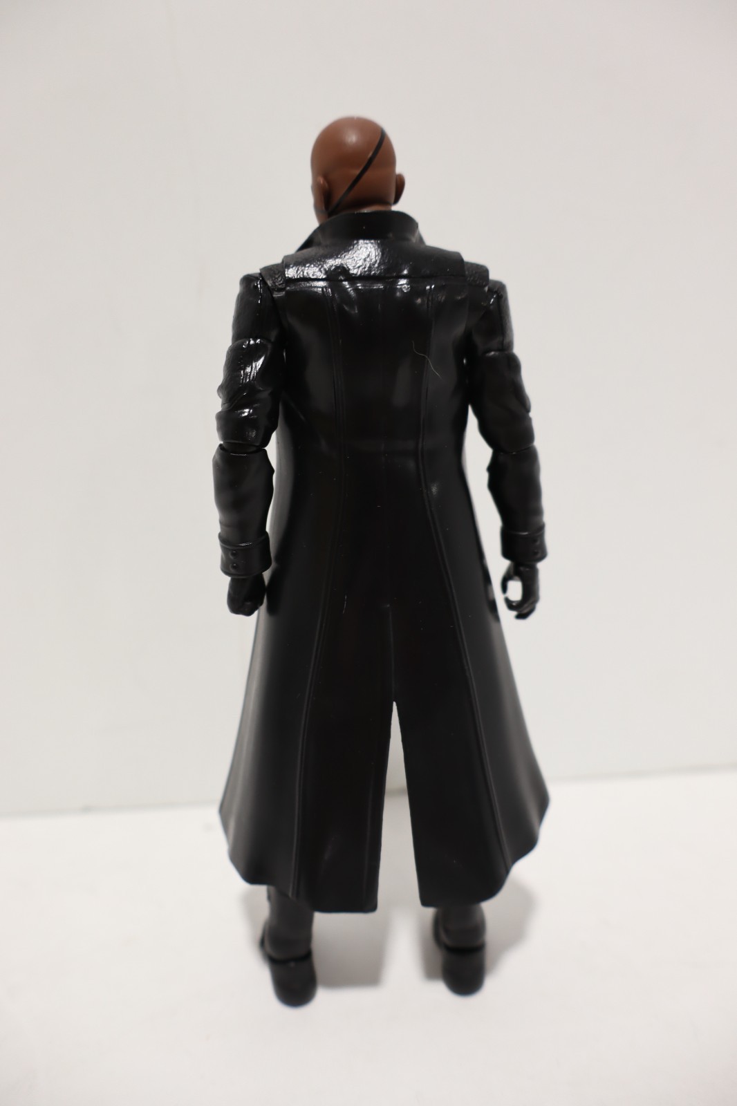 Bandai SHF S.H.Figuarts Avengers NICK FURY Samuel L Jackson Figure