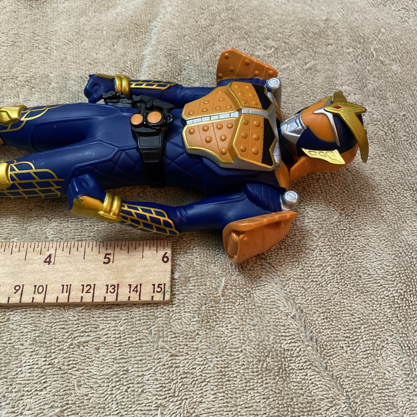 2013 Bandai Kamen Masked Rider Gaim Orange Arms 9.5″ Vinyl Figure