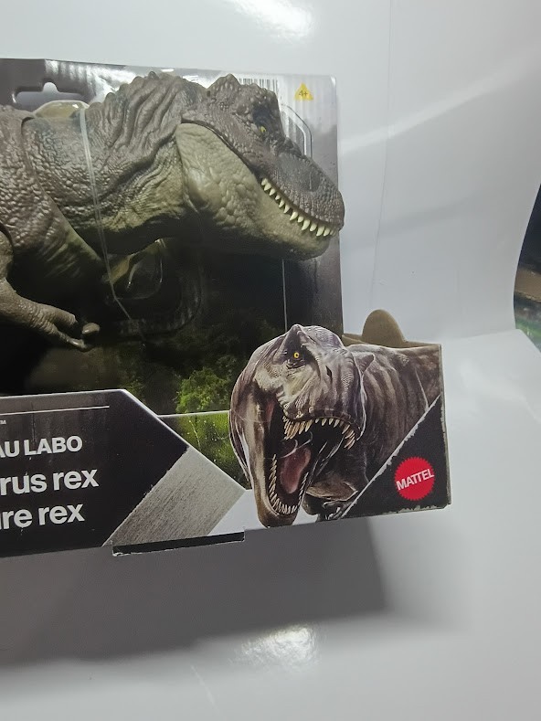 Mattel Jurassic World: Rebirth Lab Lockdown Tyrannosaurus Rex 18″ Massive Chomp