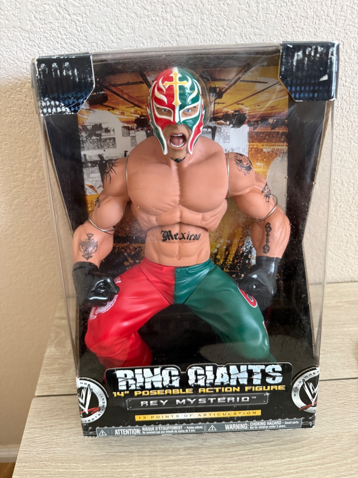 WWE Ring Giants Ray Mysterio 14″ Action Figure 2006 Series 6 Jakks Pacific New*