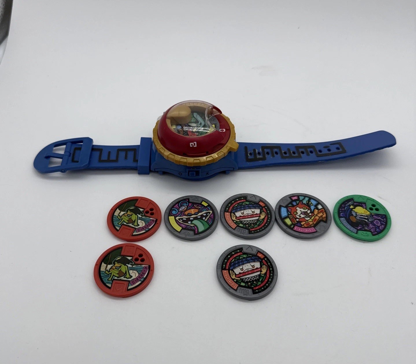 Yokai Yo-Kai Lot With Wearable Watch & 8 Medals UNTESTED! HASBRO