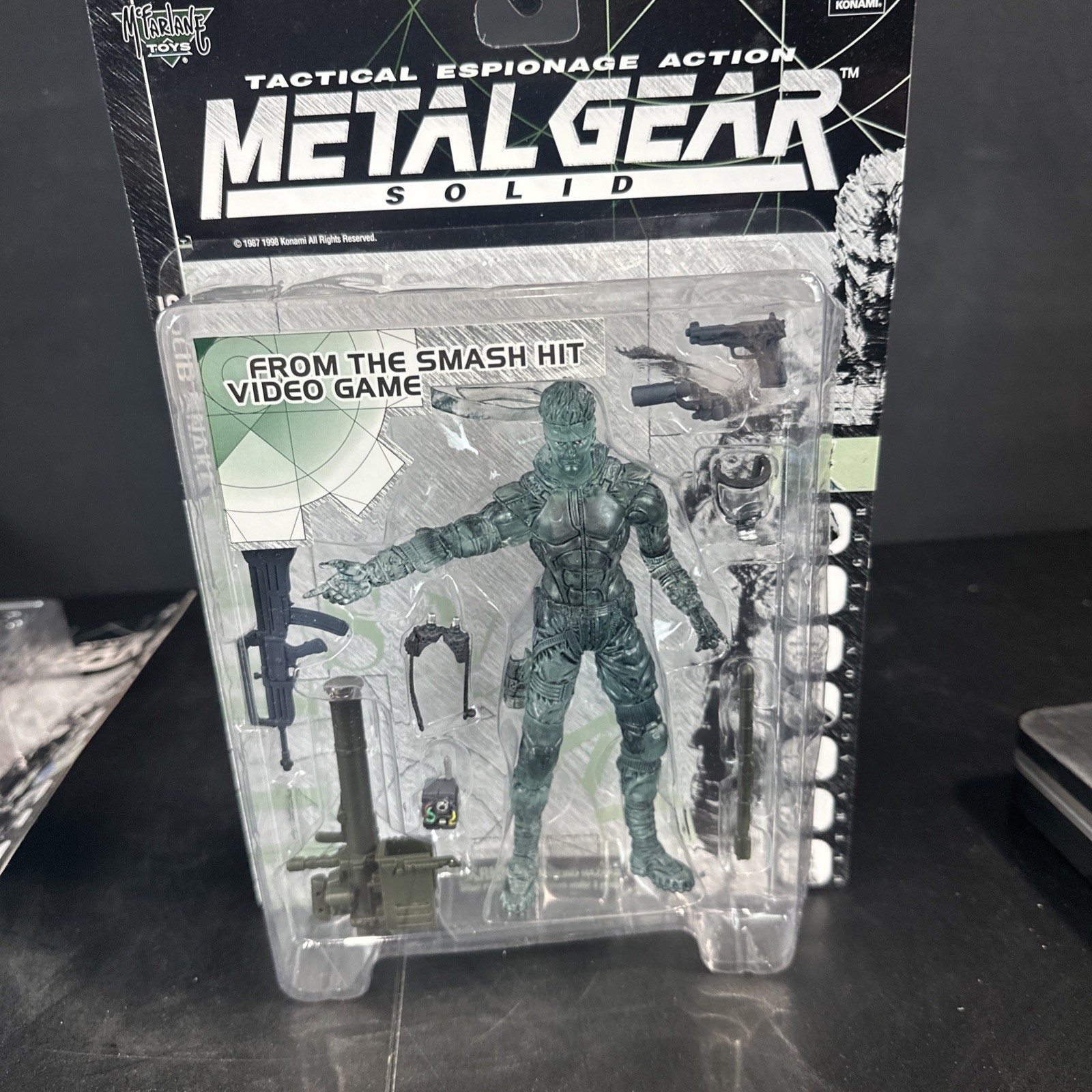 1999 McFarlane Metal Gear Solid Solid Snake Action Figure Sealed VARIANT