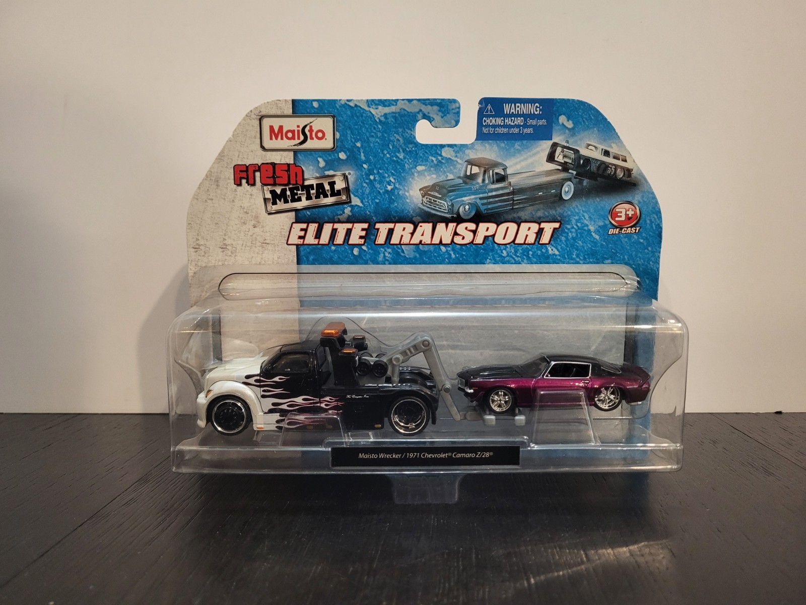 Wrecker 1971 Chevrolet Camaro Z28 1:64 MAISTO Fresh Metal MOC NEW