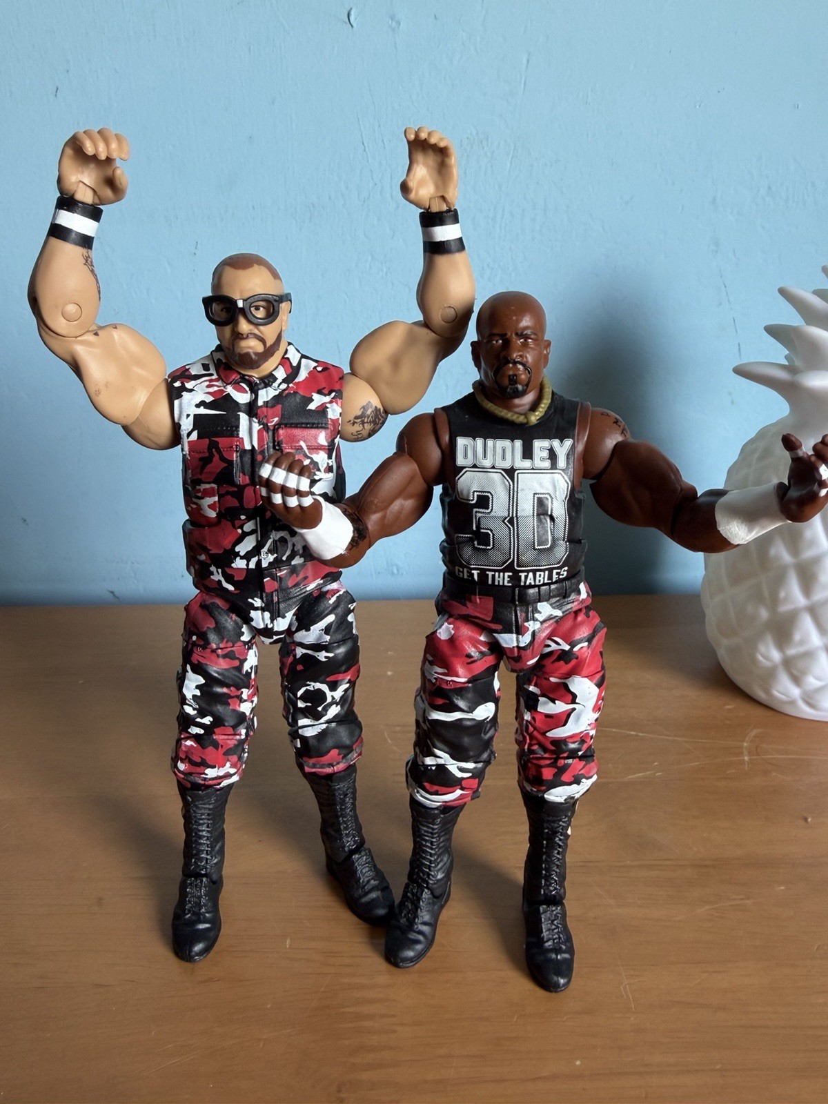 WWE Mattel Elite Series 45 Bubba Ray D-Von The Dudley Boys Action Figures