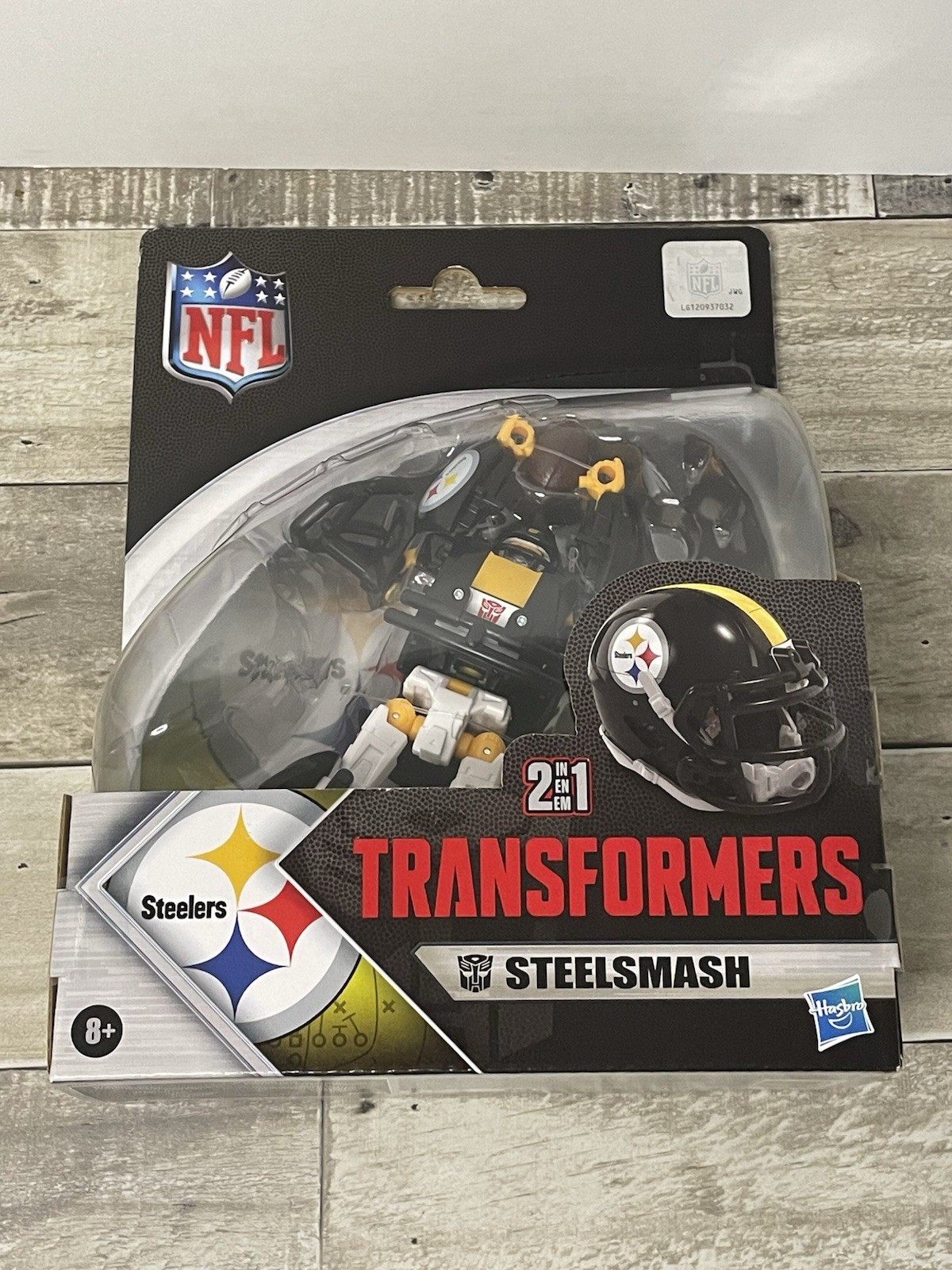 Transformers Steelsmash Pittsburgh Steelers NFL Helmet Robot Figure Hasbro NEW