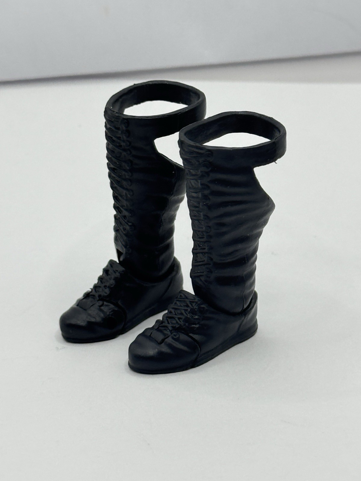 WWE Ultimate Edition – The Rock Black Boots Only Fodder Mattel 1/12 Scale