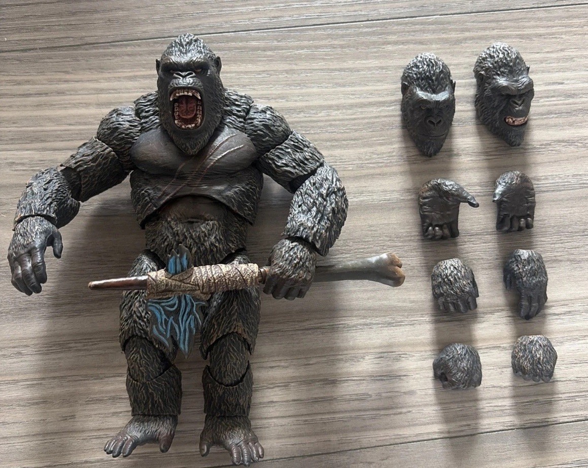 Hiya Toys Godzilla X Kong New Empire Exquisite Basic 7″ King Kong Figure VS