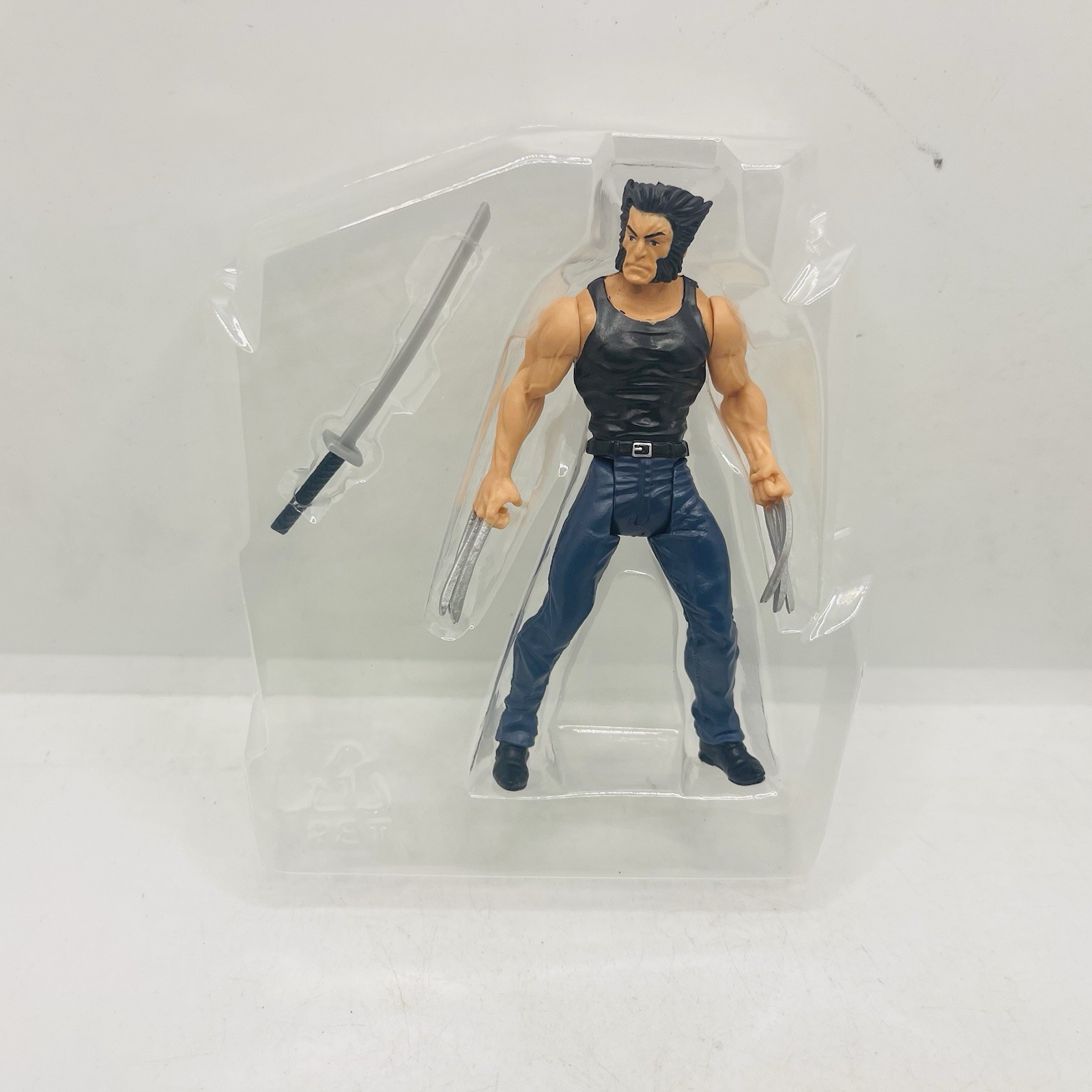Hero Blade Logan Wolverine Marvel Universe Series 3.75″ Loose X-Men Black Tank