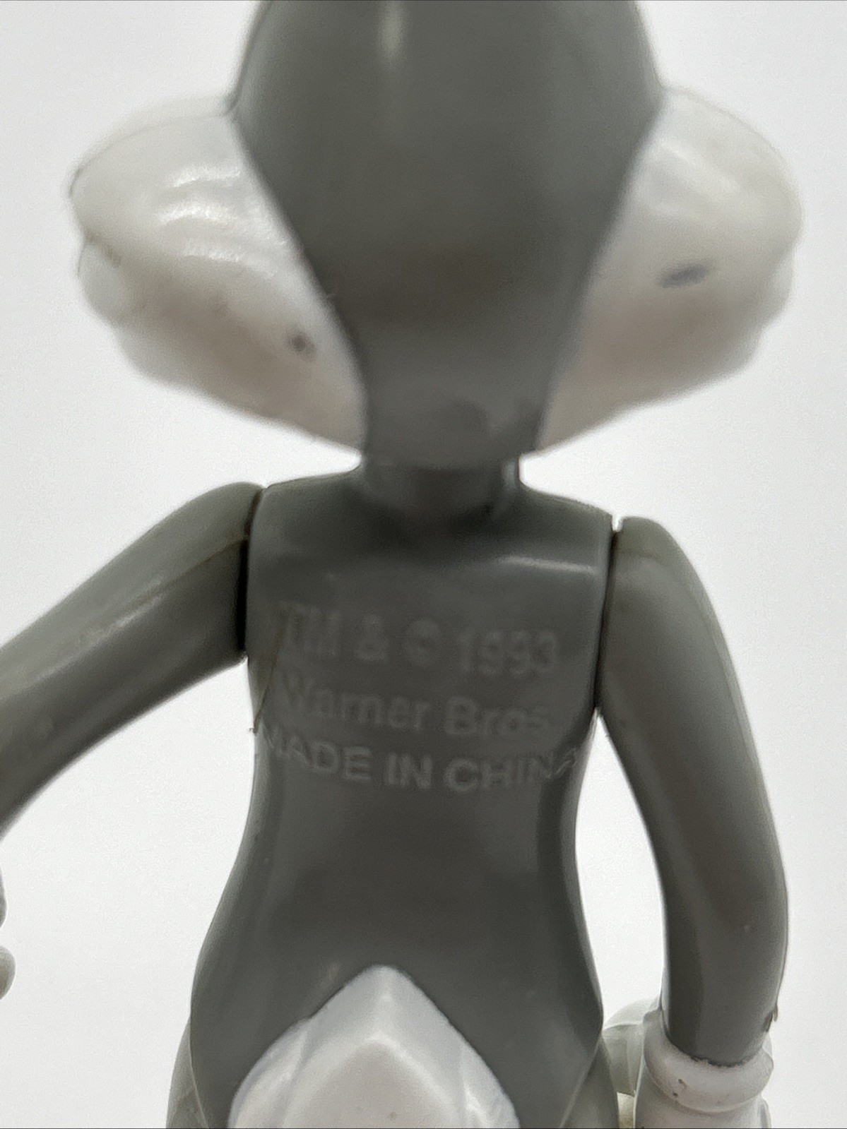 Bugs Bunney 4.75″ Action Figure Warner Bros Looney Tunes Tyco Toys 1993