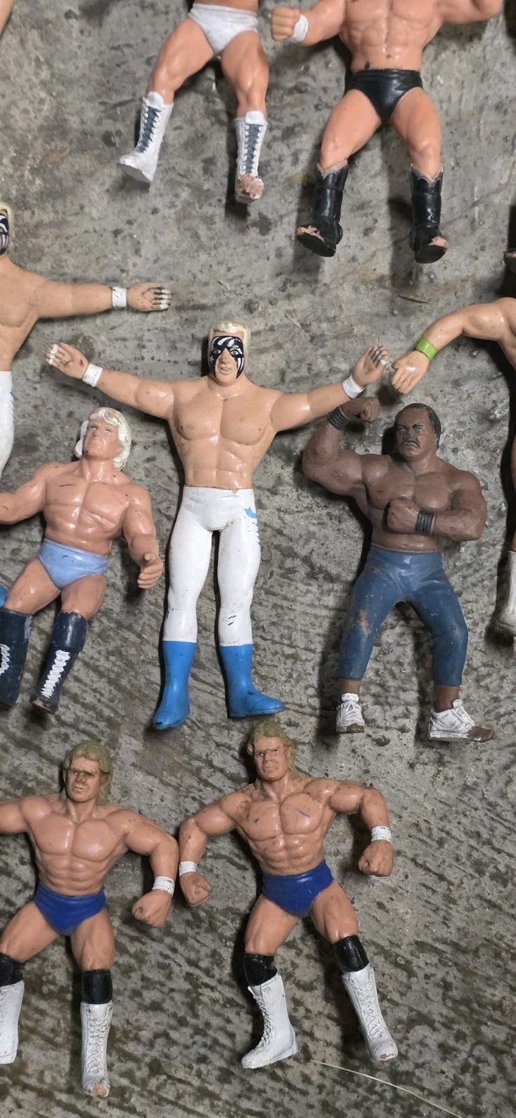 Lot Of (12) WCW 1990 Galoob And Bendies Vintage Wrestling Action Figures Worn