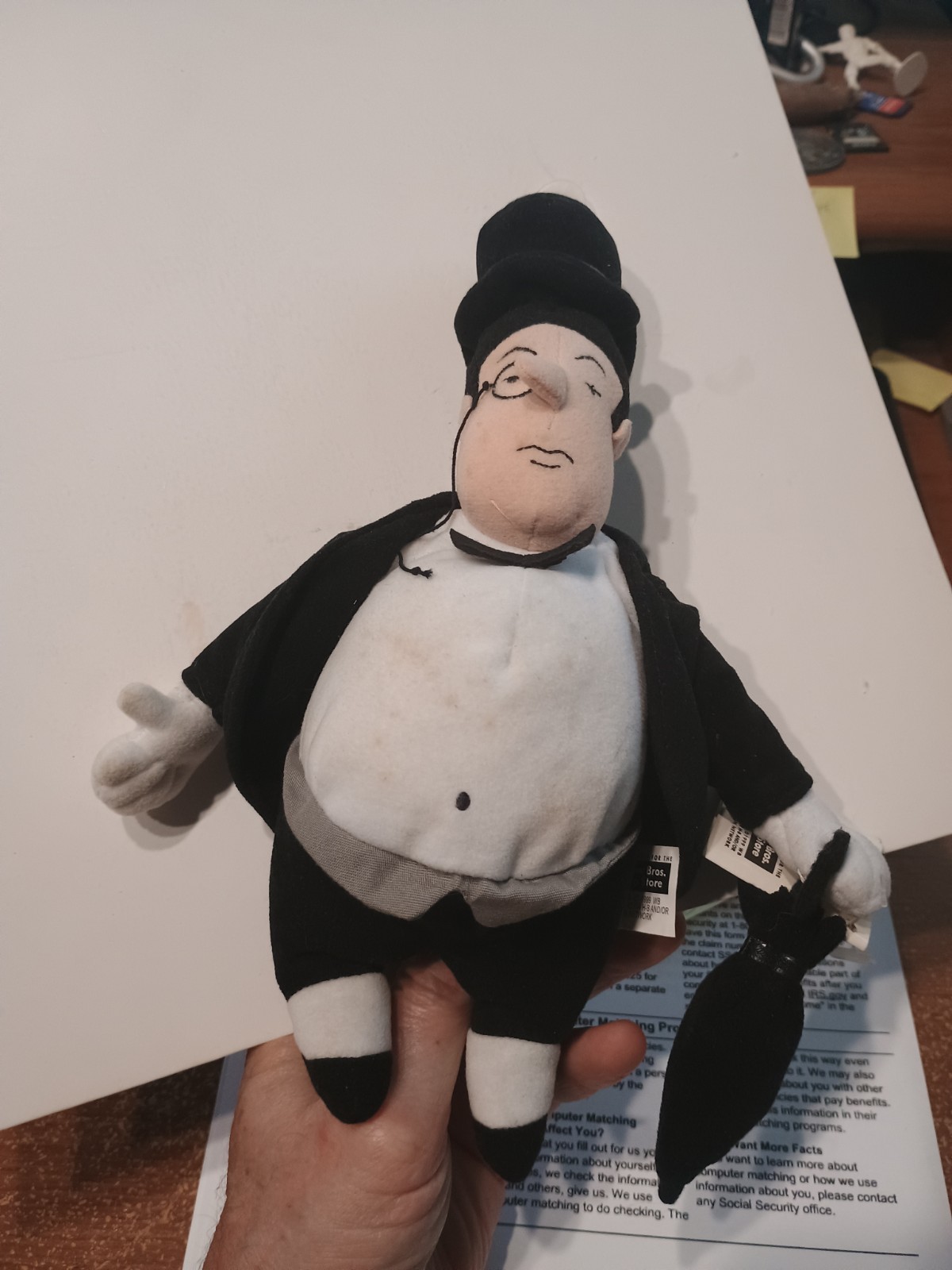 1999 Batman Animated Penguin Bean bag w/ Tag Warner bros Store Exclusive 9.5″