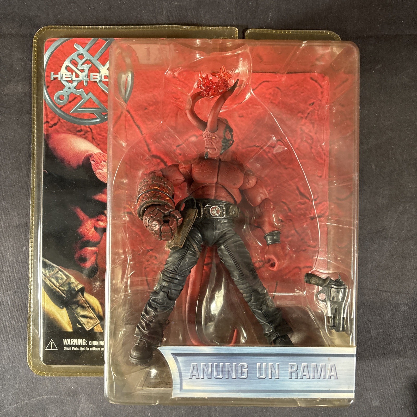 HELLBOY ACTION FIGURE MEZCO 2004 ANUNG UN RAMA FIRE HORNS NEW SLIGHT YELLOW
