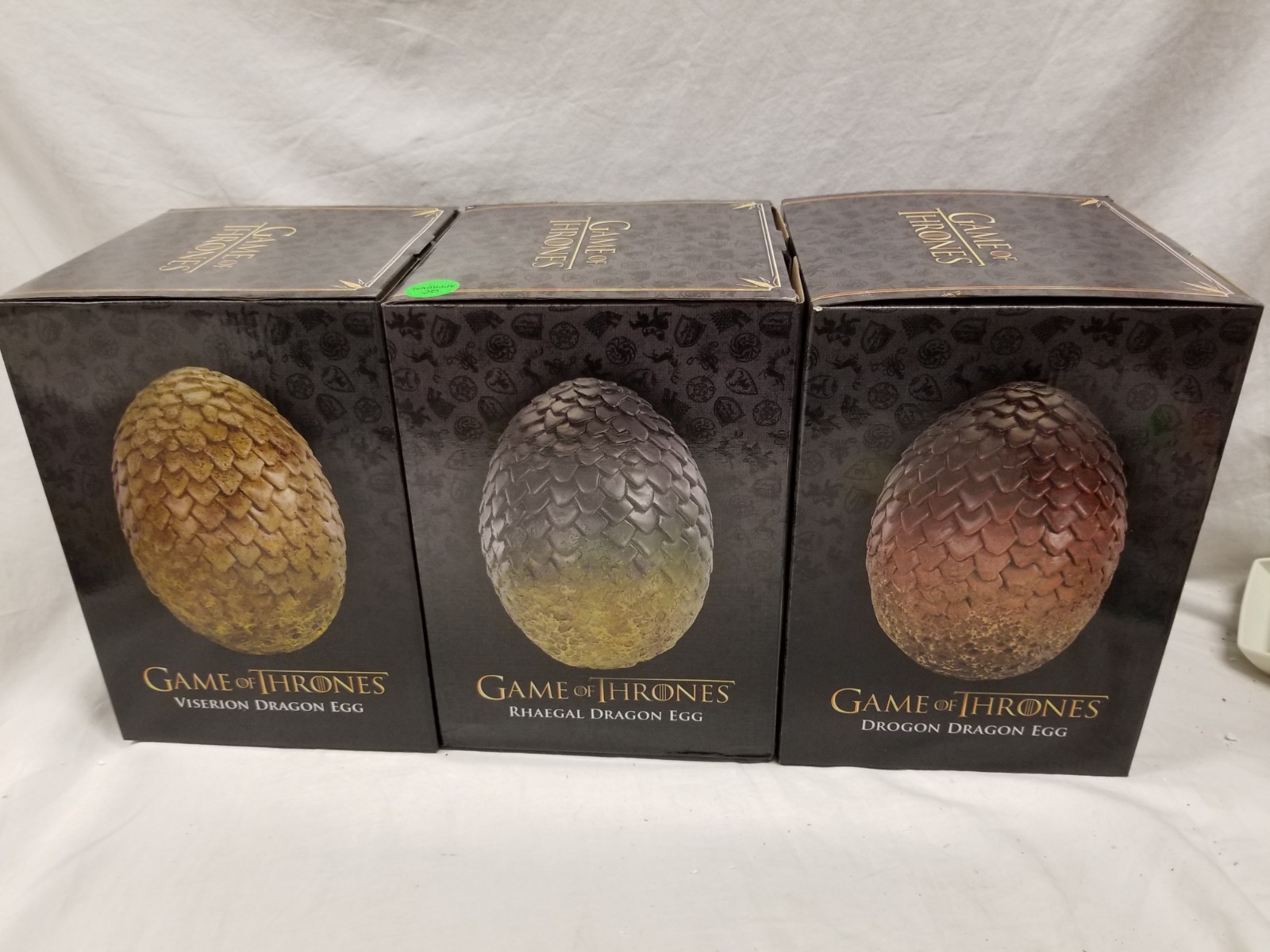 HBO Game of Thrones DRAGON EGG LIFE SIZE 1 Set REPLICA STATUE STARK King TV Show