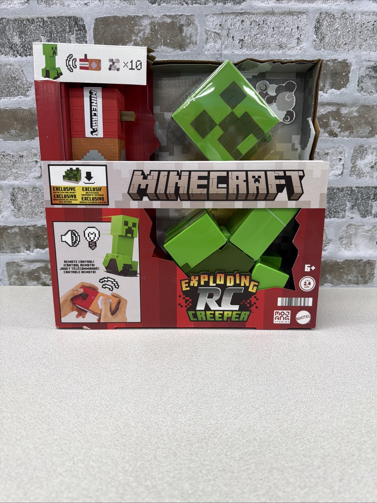 Minecraft Exploding RC Creeper Car Lights & Sounds with DLC Code Mattel – NEW