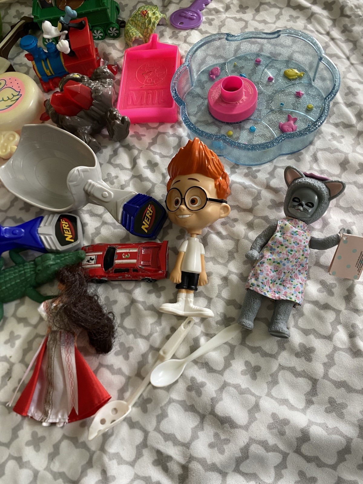 Lot Of 60 Vtg Kids Toys Figures Mixed Lot Fun 70s 80s 90s Y2K Fisher price Disne