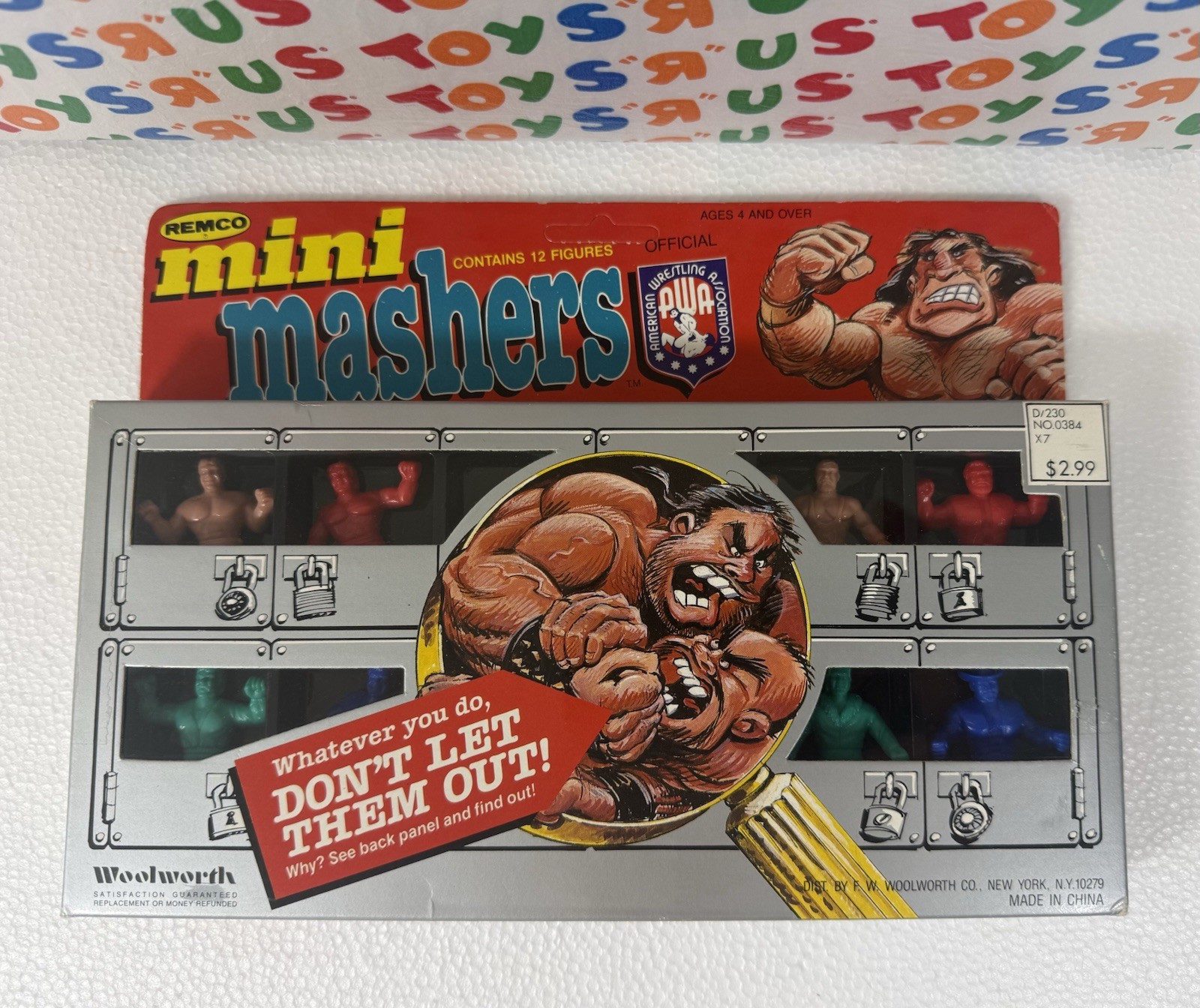 Rare Vintage 1986 Remco Mini Mashers AWA Wrestling 12 Figure Pack Unpunched!