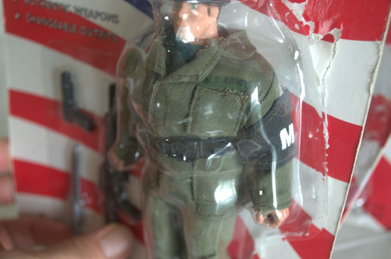 Free ship! U.S. Serviceman Vietnam Memorial Collection-Army, Navy, Airborne 1996