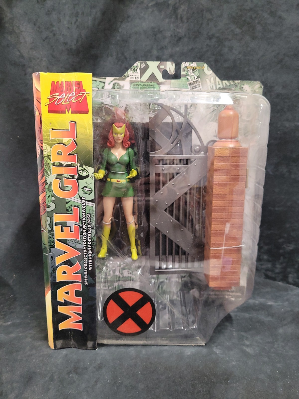 Diamond Select Marvel Select: Marvel Girl Action Figure