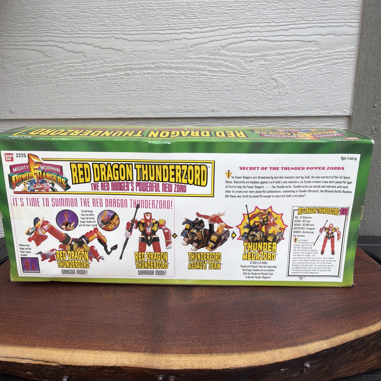 Red Dragon Thunderzord Power Rangers 1994 Bandai Action Figure NEW Box Damage