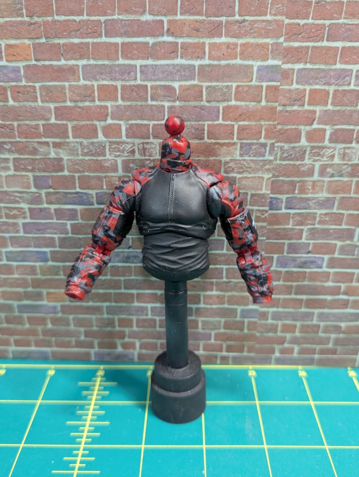 Valaverse Action Force Crimson Shadow Infantry “TORSO ONLY” 6″ Figure