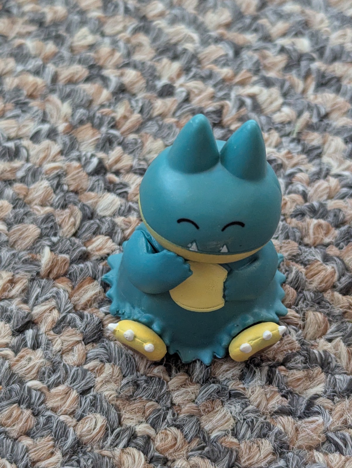 Pokemon Battle Ready Figures – MUNCHLAX – STILL IN PLASTIC HOLDER FROM SET