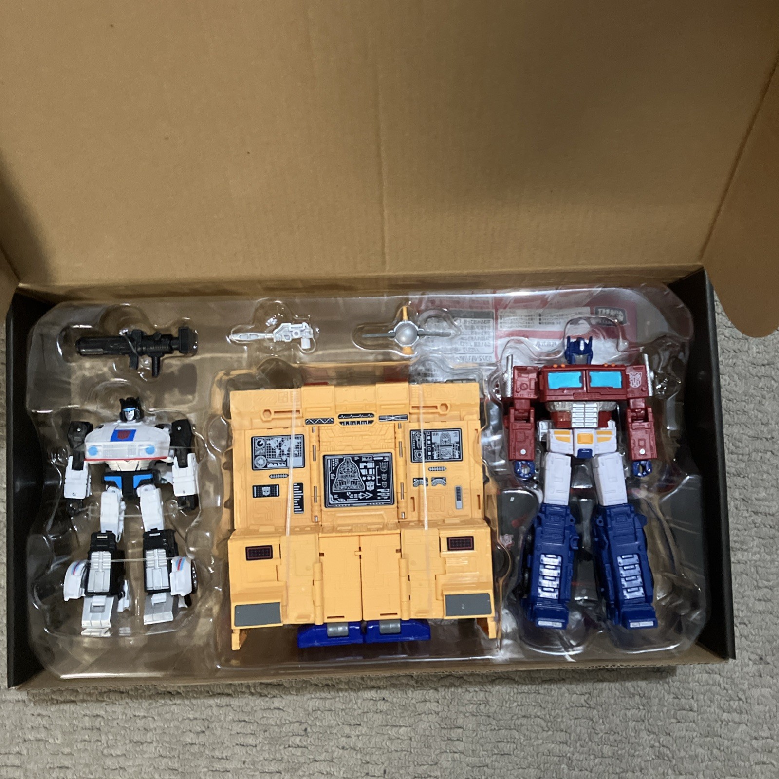 Transformers Dramatic Capture Series Autobot Headquarters Takara Tomy JP
