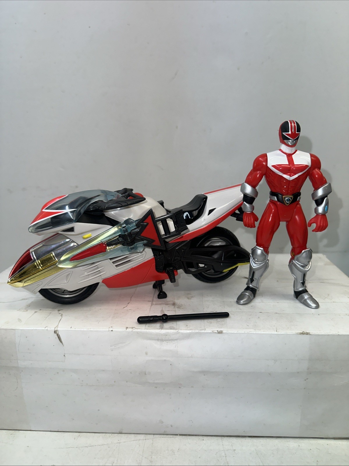 Power Rangers Time Force Red Ranger Vector Cycle Action Figure 6″ Complete