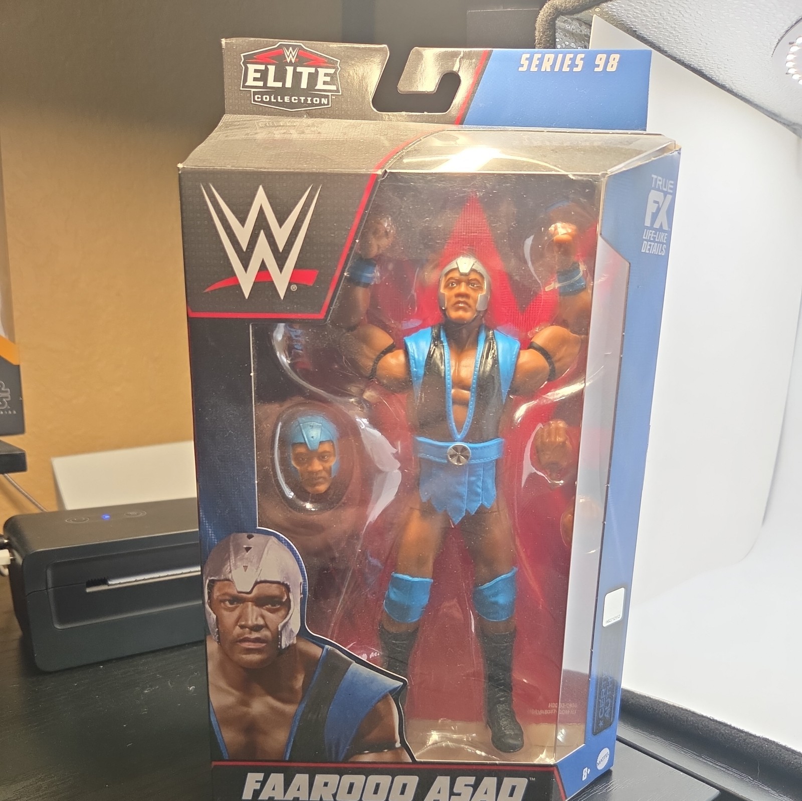 WWE ELITE COLLECTION SERIES 98 FAAROOQ FAROOQ ASAD RARE Ron Simmons NEW