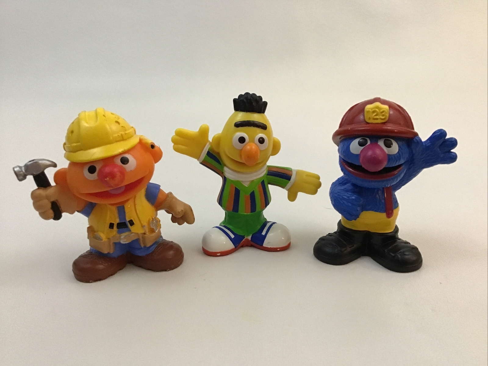 Sesame Street Workshop Figures Hasbro 2010-12 Grover Bert Ernie Construction PVC