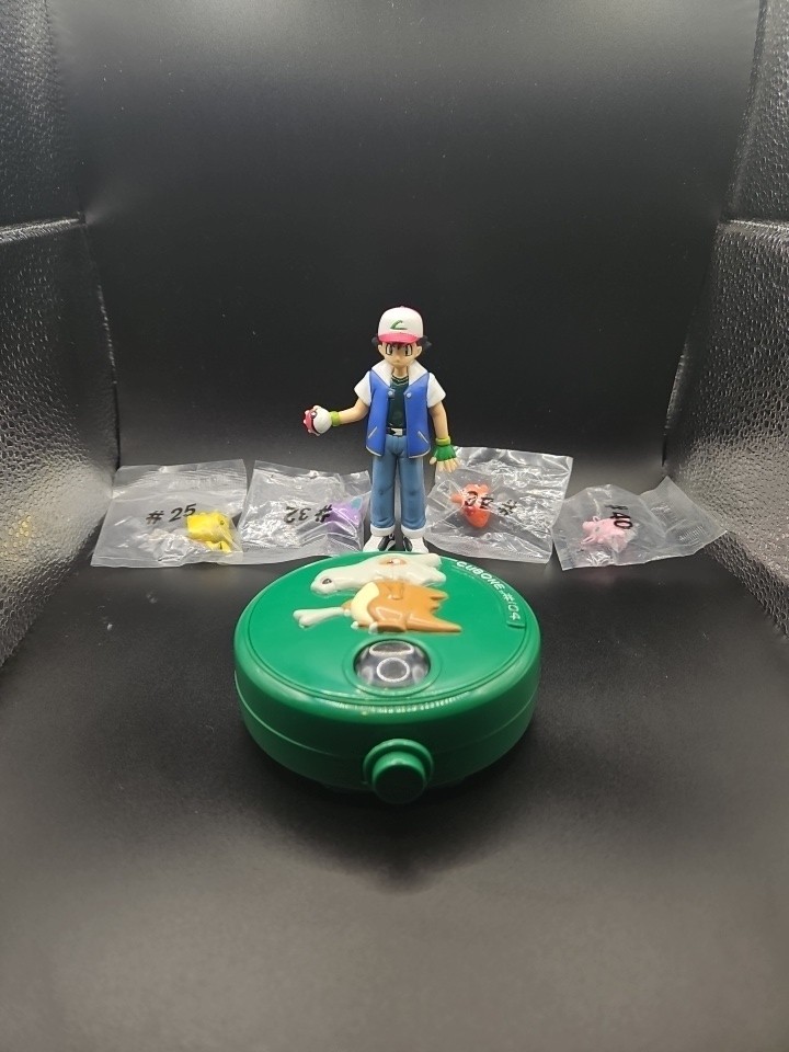 Pokémon Marble Lot #104 Cubone Pikachu Ash Ketchum Case Vintage Toys Bundle Rare