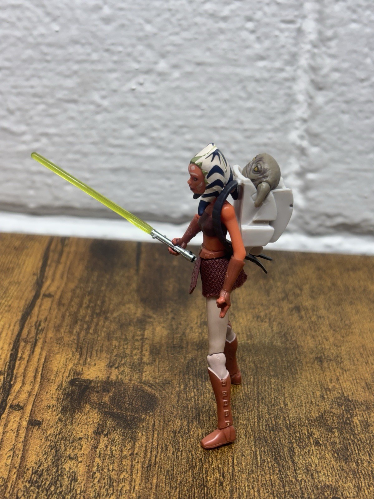 Star Wars 3.75 Clone Wars AHSOKA TANO w. Rotta