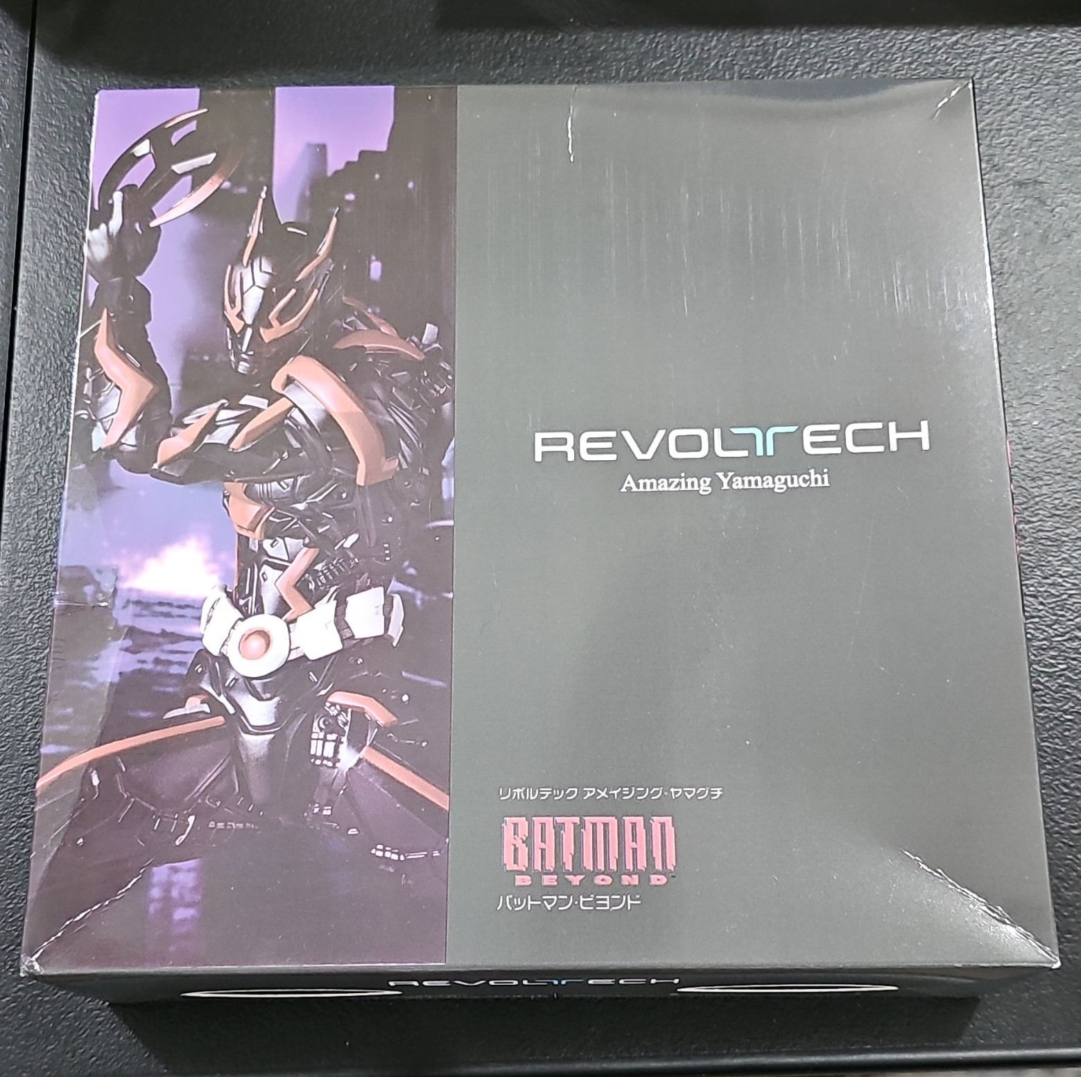 Revoltech Amazing Yamaguchi Batman Beyond Batman Action Figure 170mm, Hands