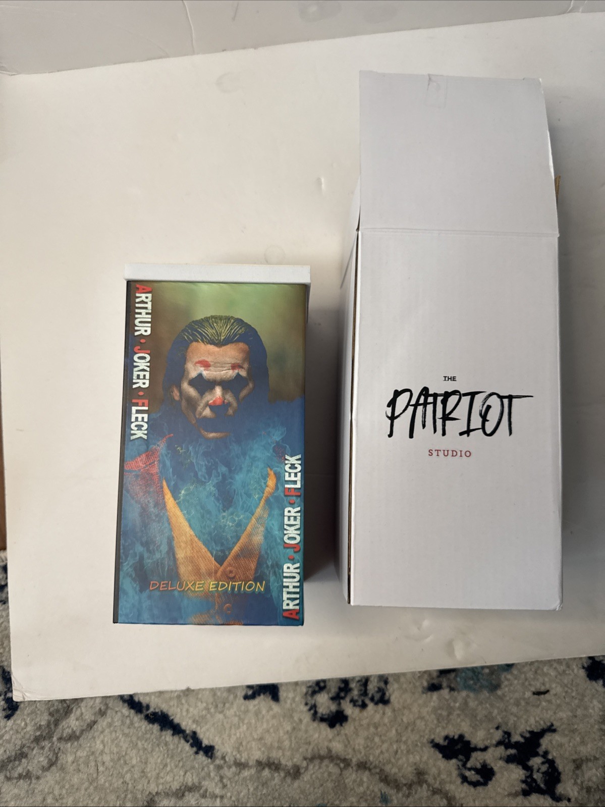 The Patriot studio 1/12 The Arthur Fleck Red Suit Deluxe Action Figure Kit