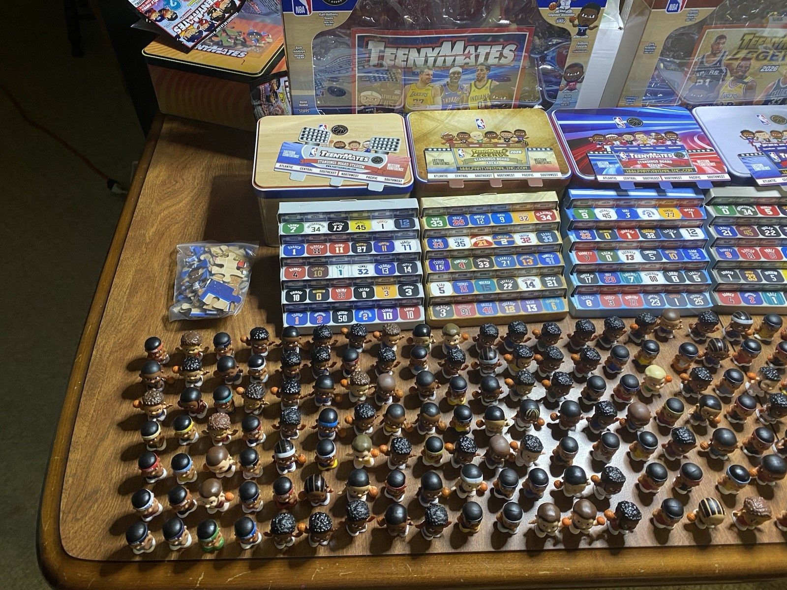 NBA Teenymates Lot Of 202 Figures,tins,puzzles,and Collectors Box. Series 4 Set