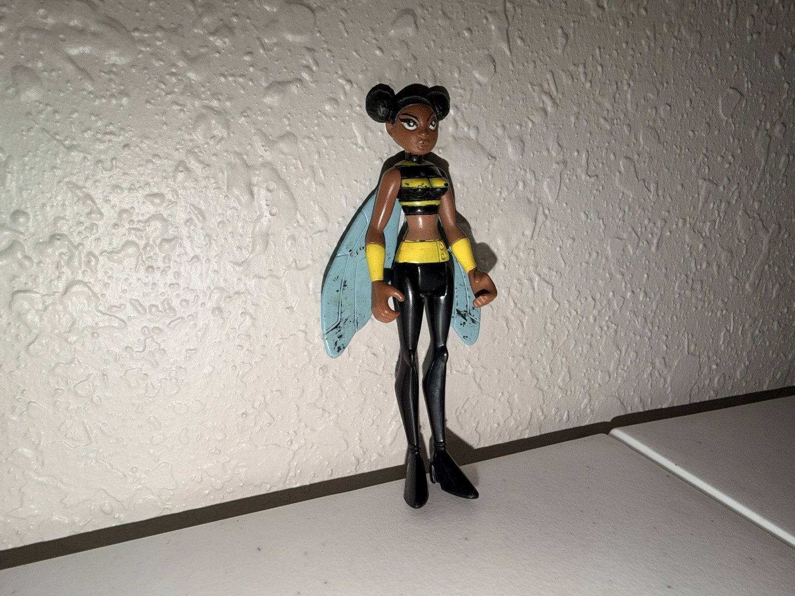 Teen Titans Go 2004 BUMBLEBEE 3.5 inch DC Universe Young Justice League