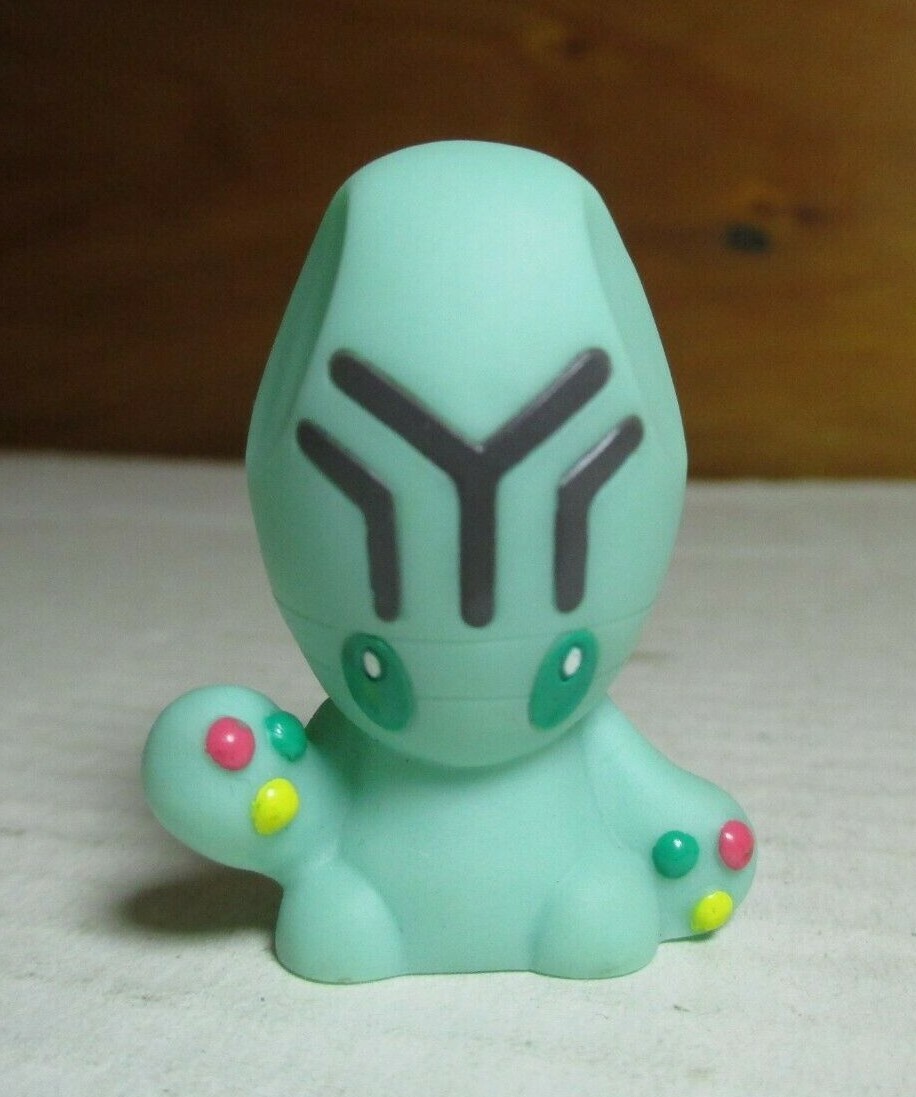 2012 Pokemon Finger Puppet Elgyem Figure Gotta Catch Them All Nintendo Bandai