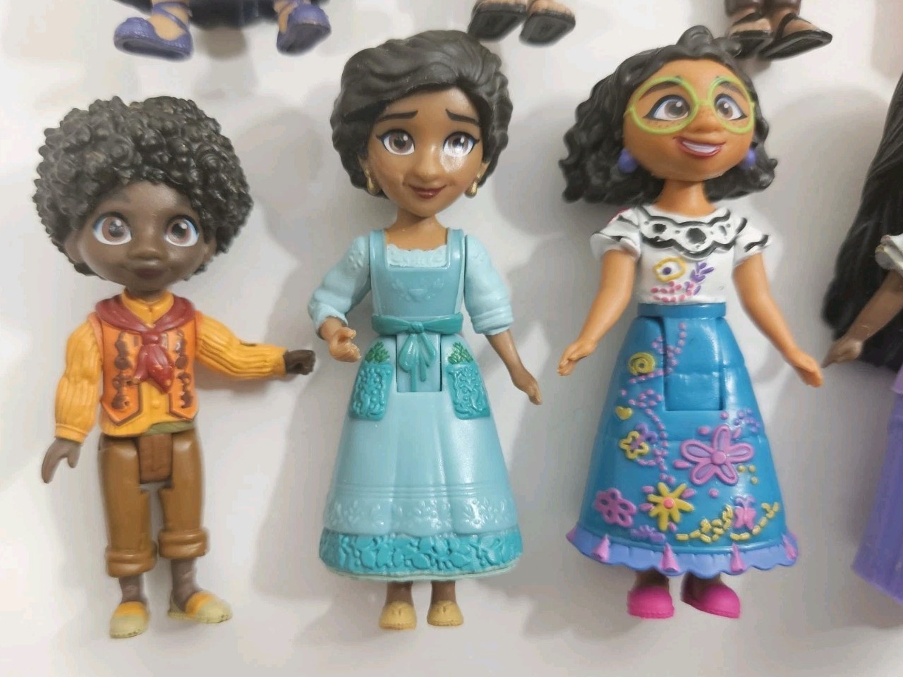 Disney Encanto 2.75″ – 3″ Figures Lot of 9 Cake Toppers JAKKS Pacific