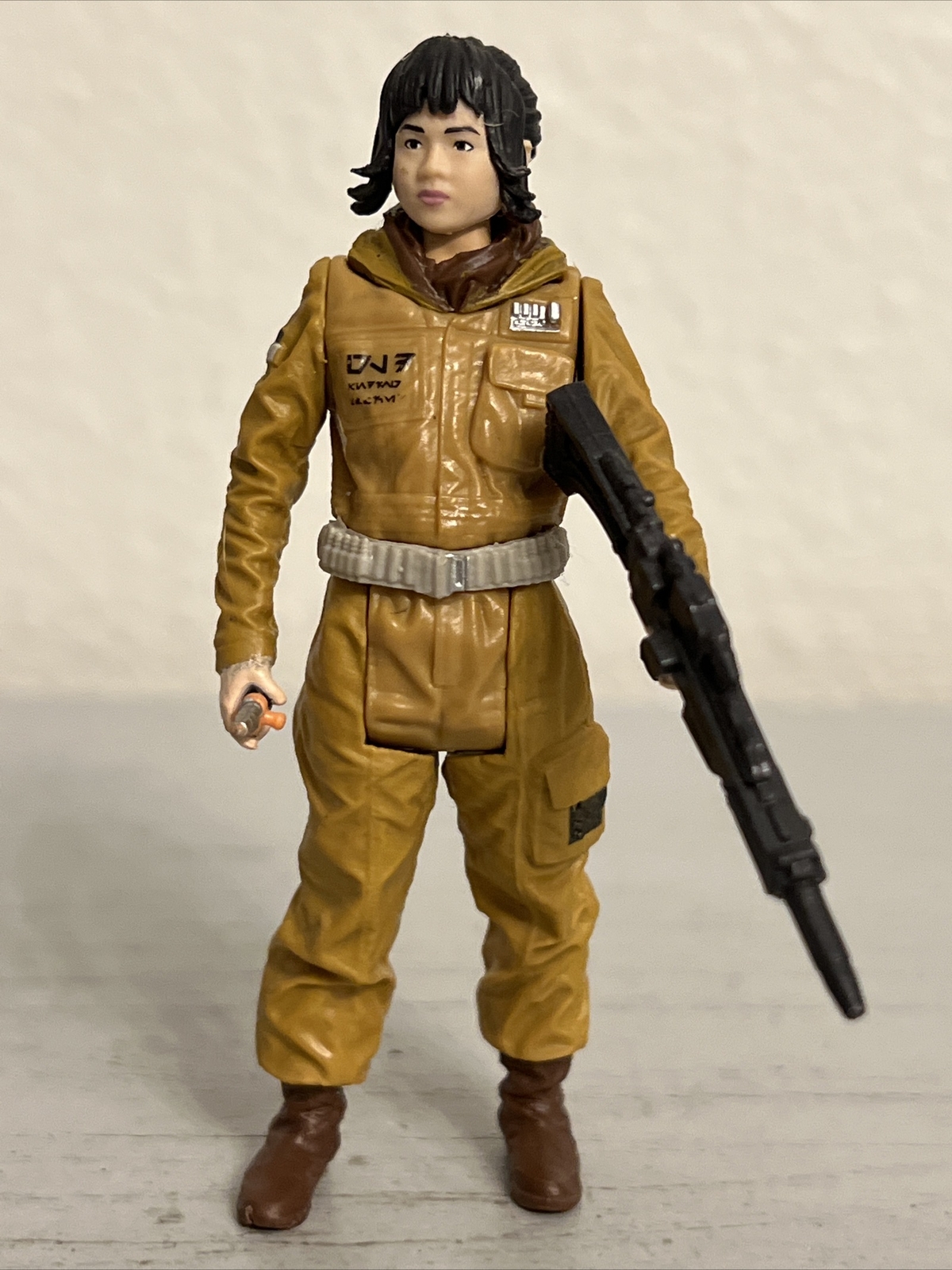 ROSE TICO STAR WARS 3.5” ACTION FIGURE TOY (PRE-OWNED)