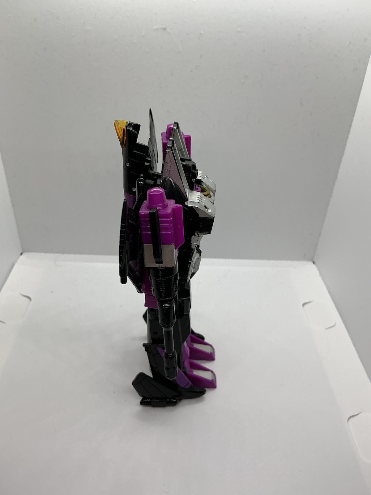 Transformers Classics Gift Set Battle For Autobot City Ultra Magnus Vs Skywarp