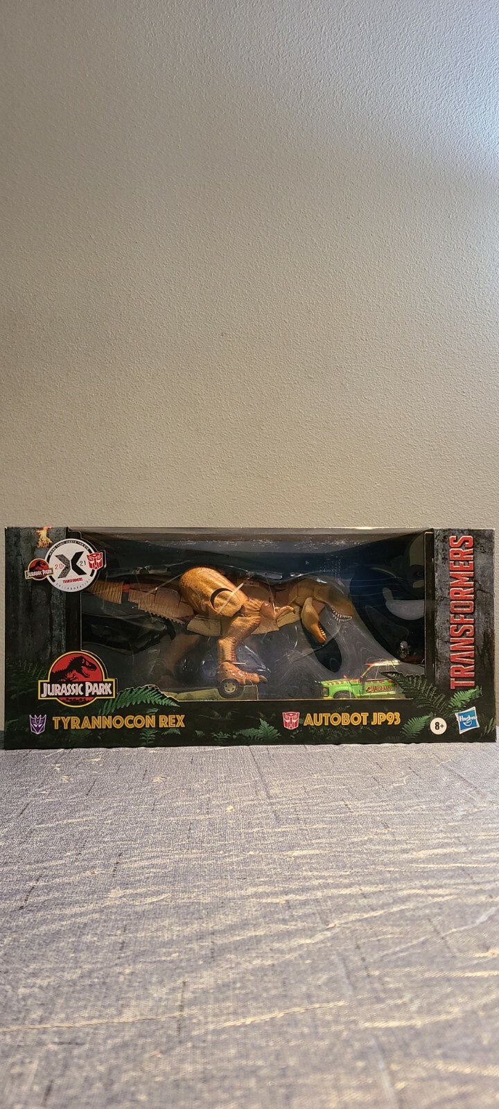 Transformers: Tyrannocon Rex & Autobot JP93 – Jurassic Park Mash Up – EXCLUSIVE