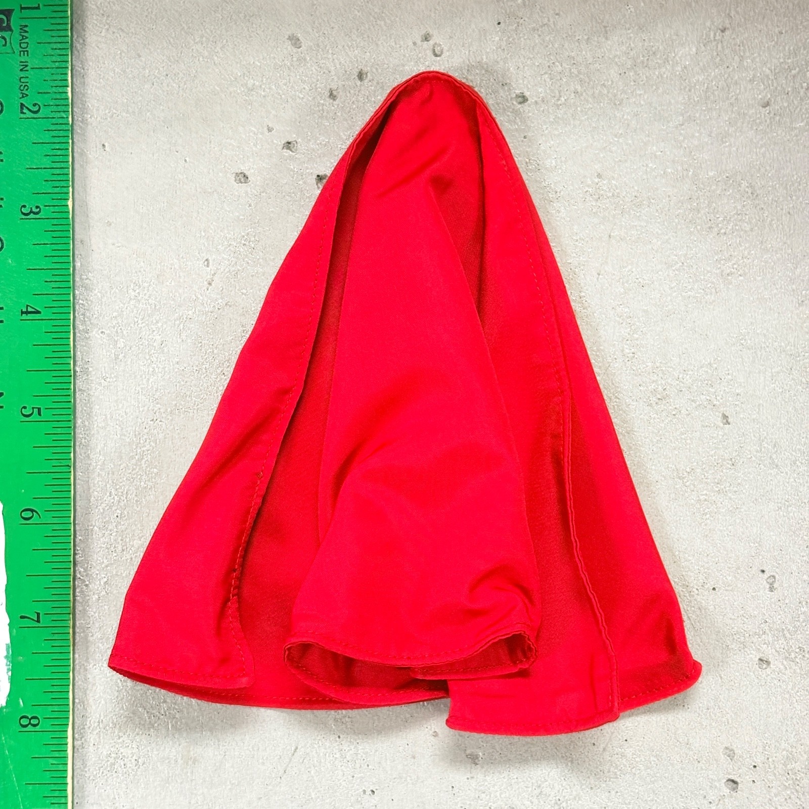 PB-C-RED: 1/12 scale red wired cape for 6″ action figure