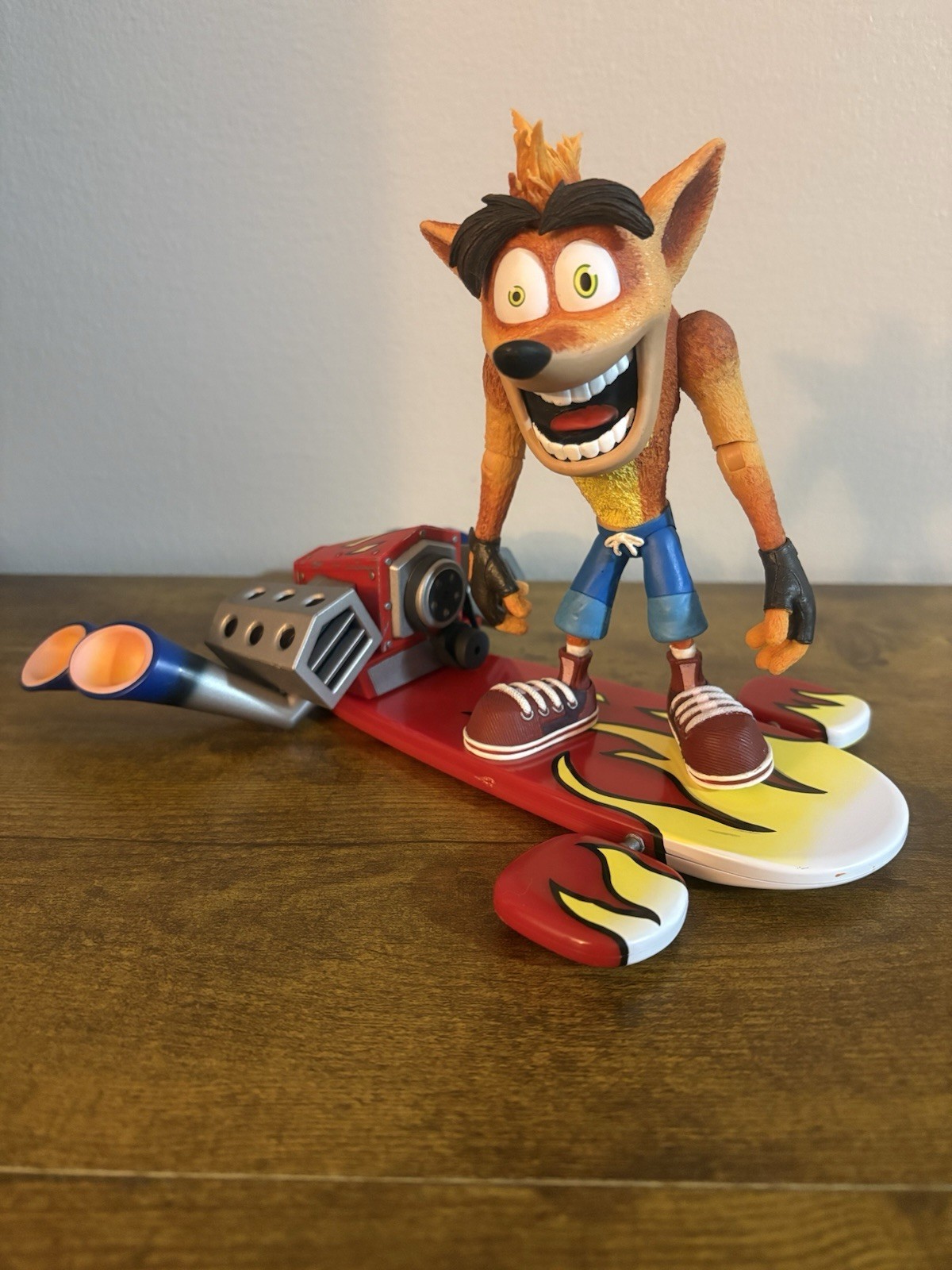 NECA Crash Bandicoot Deluxe Figure w/ Rocket Vehicle Loose 2018