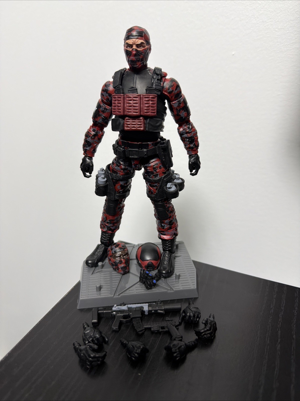 Valaverse Action Force Crimson Shadow Infantry