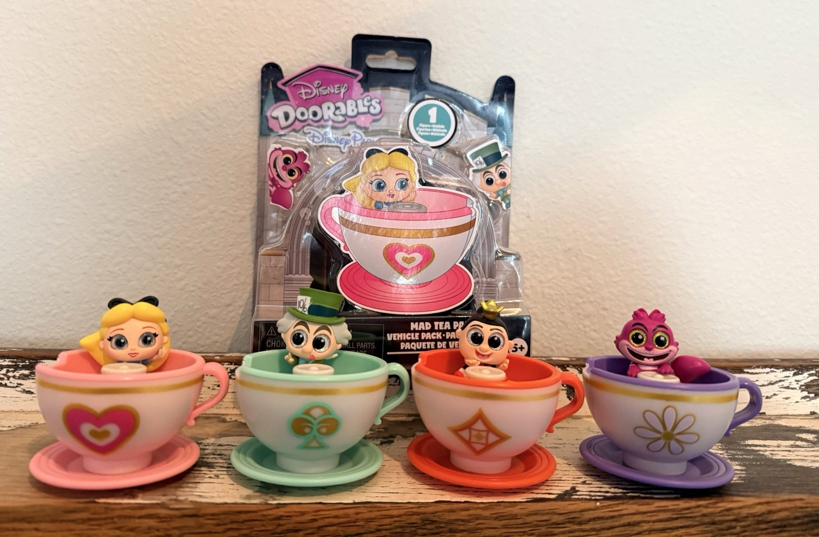 Disney Parks Doorables Alice In Wonderland Complete Set Of Four