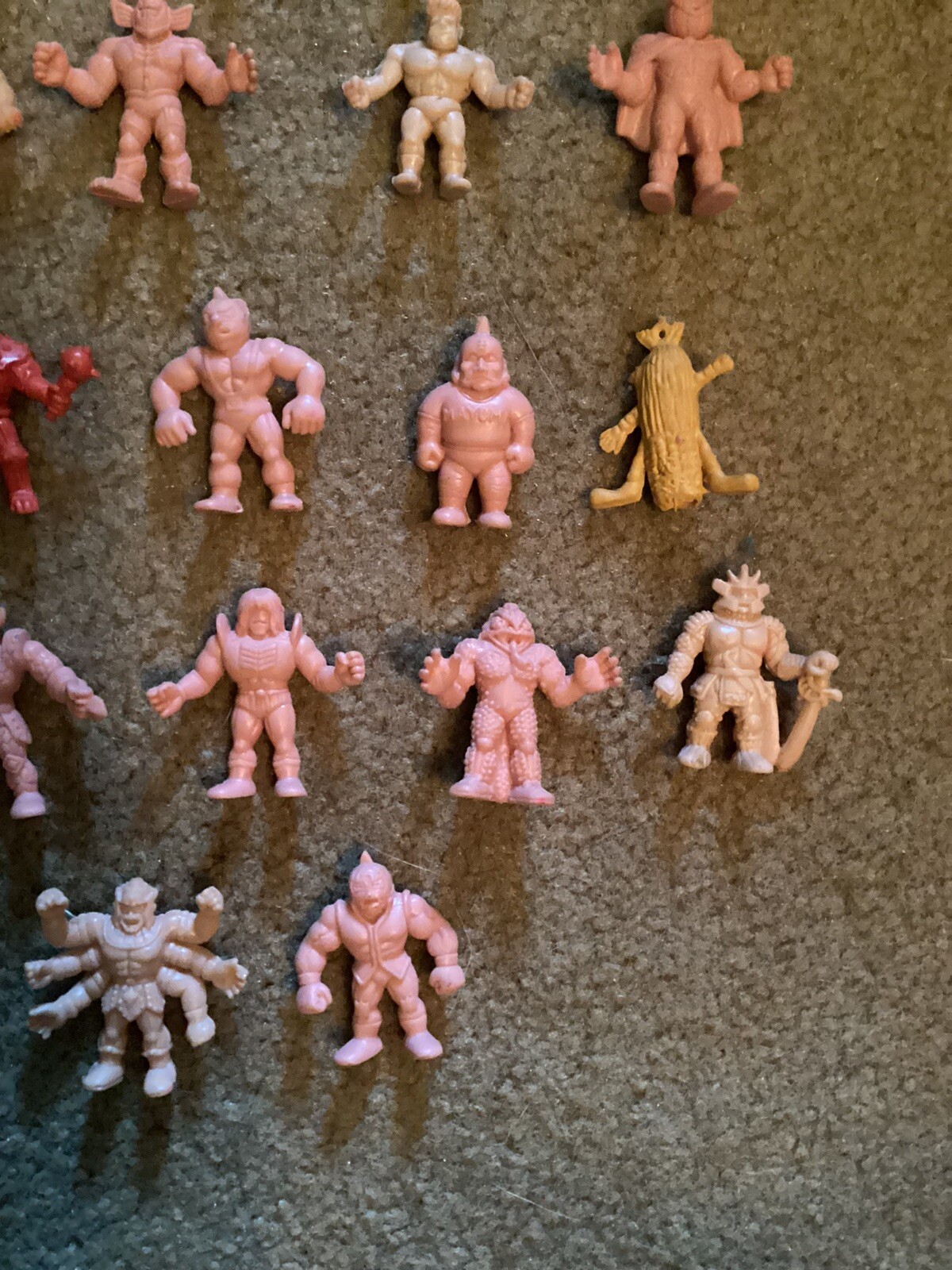 VTG 80s Lot of 20 M.U.S.C.L.E. Men Kinnikuman Flesh Color Mattel & 2 Pencil Top