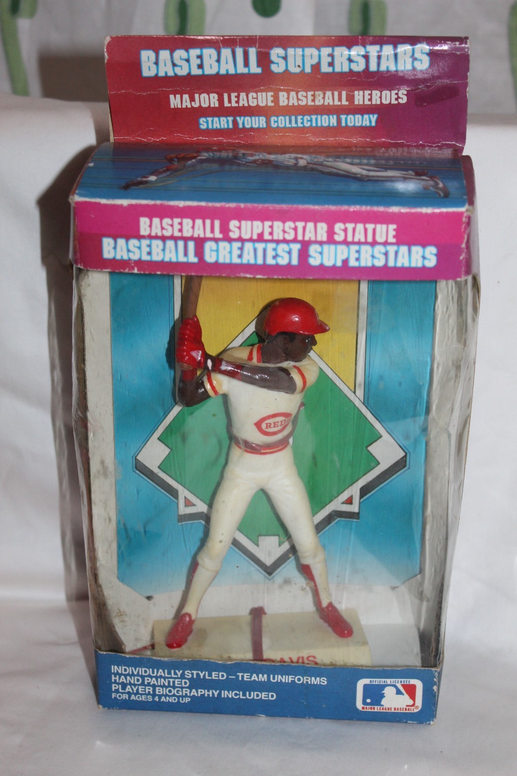 NEW Eric Davis Vintage 1988 Superstar Statues MLB Cincinnati Reds Baseball