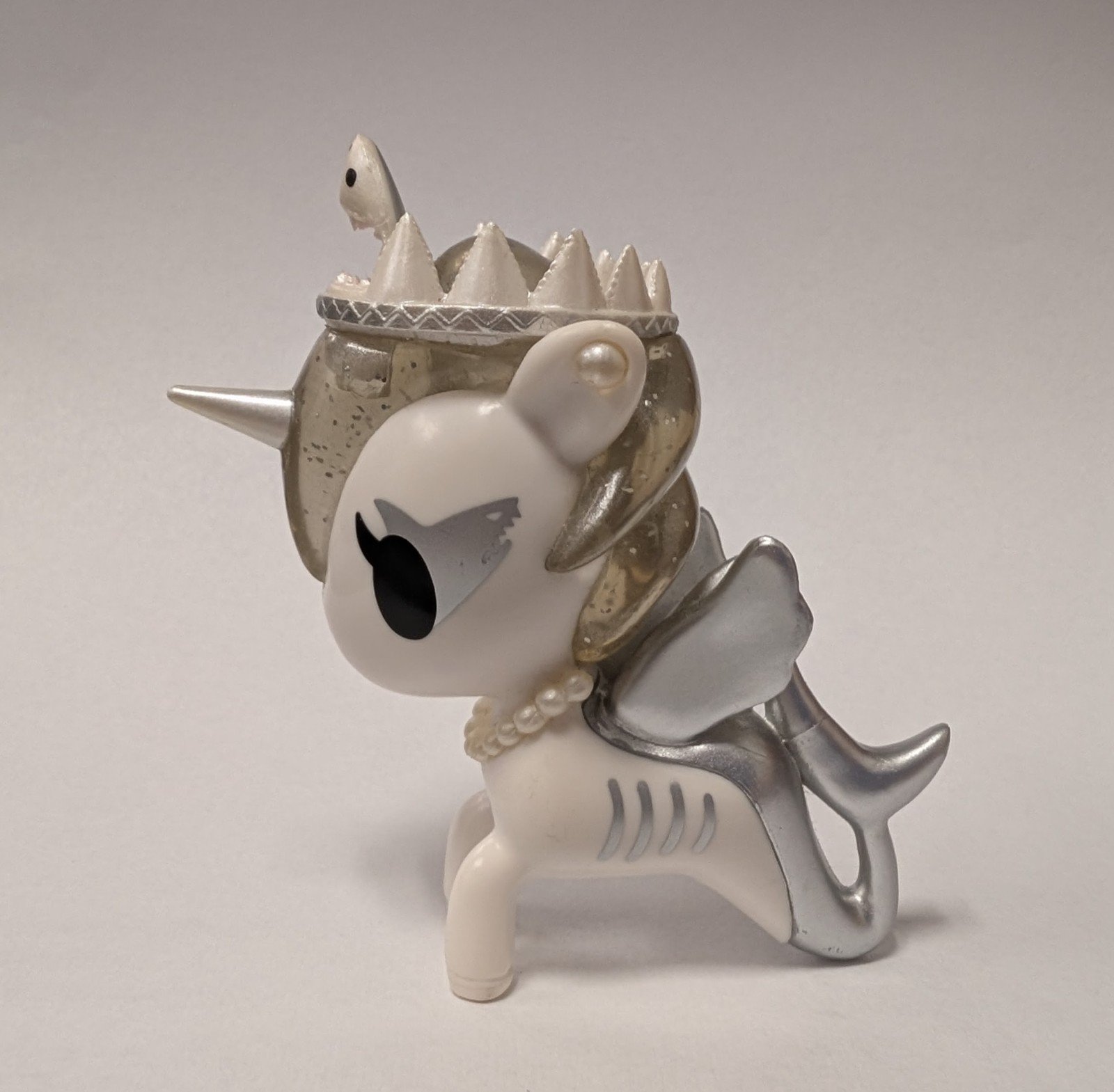 Tokidoki Mermicorno Series 6 Shark Fin Vinyl Figure unicorn sliver